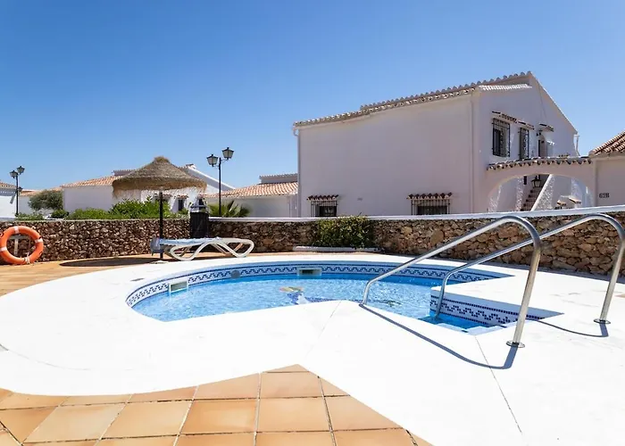 Capistrano Village, 2 Bedroom Duplex Apartament Nerja